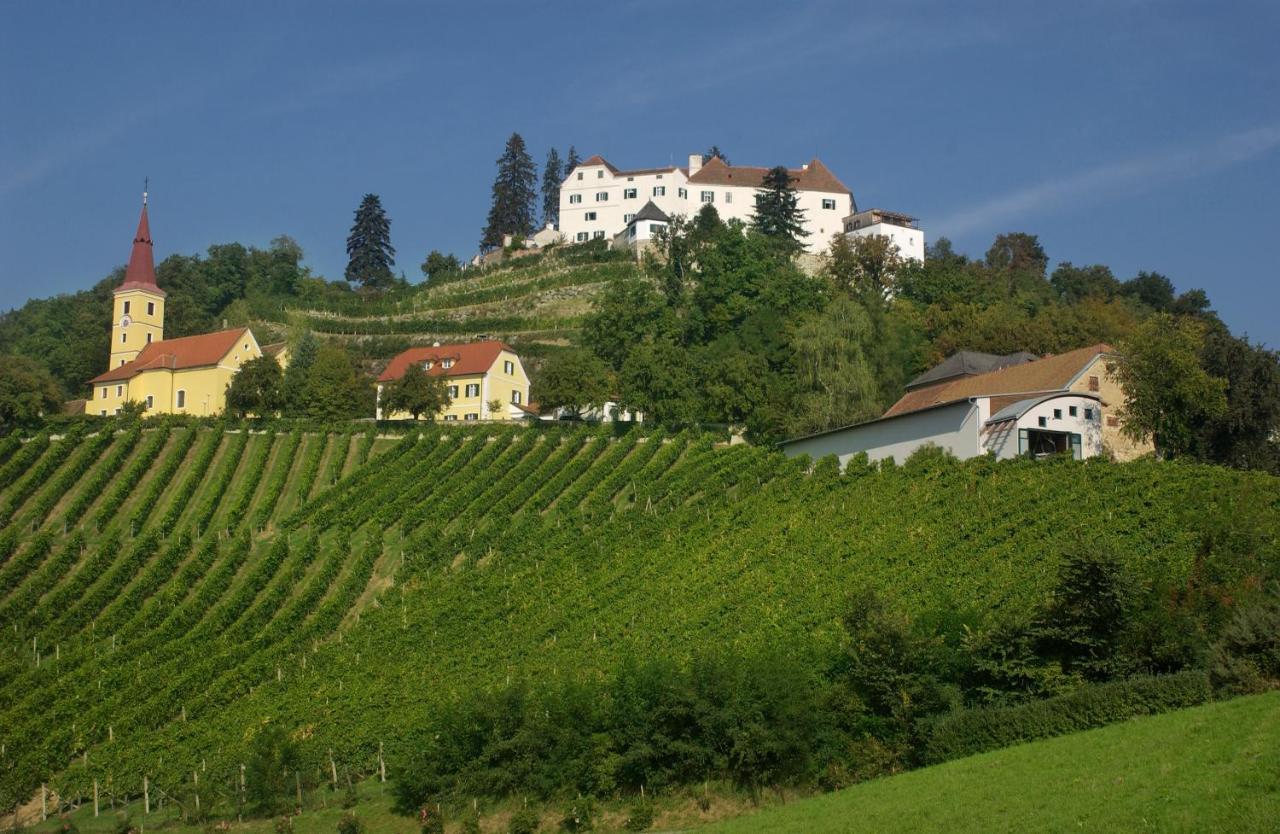 Schloss Kapfenstein Kültér fotó
