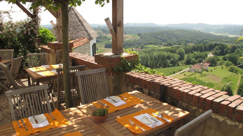 Schloss Kapfenstein Kültér fotó